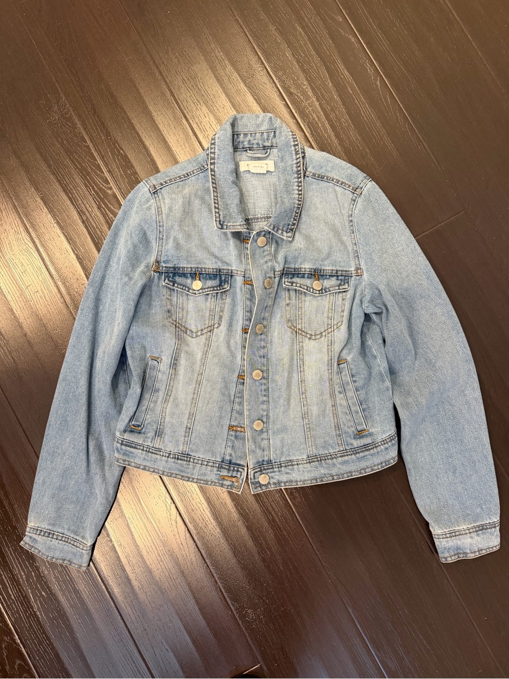 Classic Light Blue Denim Jacket - Women's
